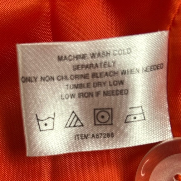 London Fog Tower Collection Vibrant Burnt Orange Trench Coat/Rain Coat. - Picture 9 of 9